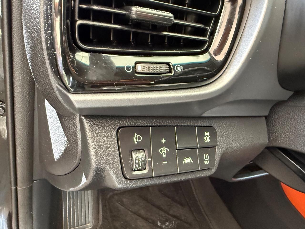 Kia Stonic 1.6 CRDi 110 CV FULL OPTIONAL