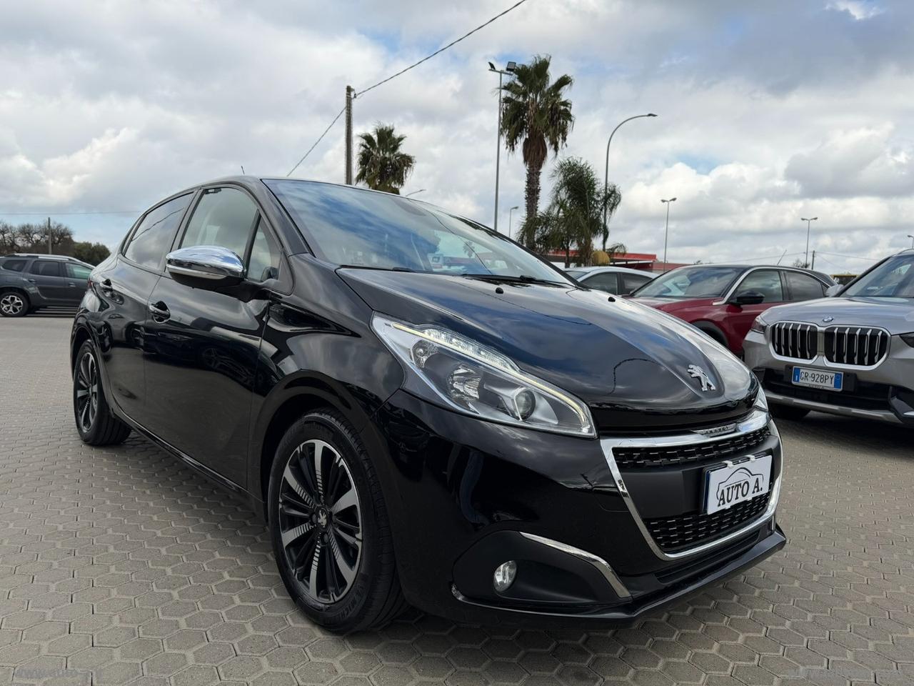 PEUGEOT 208 BlueHDi 100 S&S 5p. Signature
