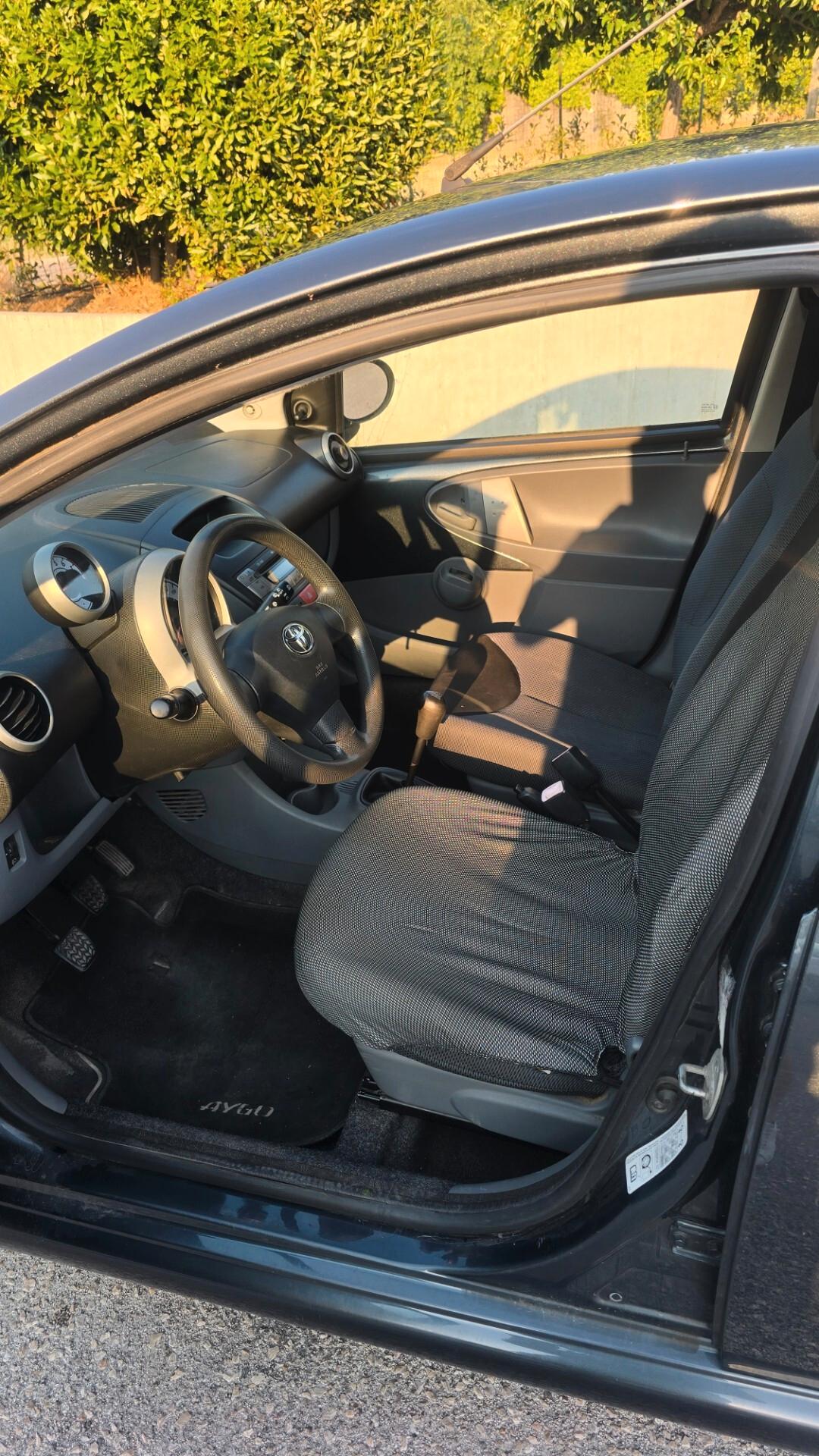 Toyota Aygo 1.0 12V VVT-i 5 porte