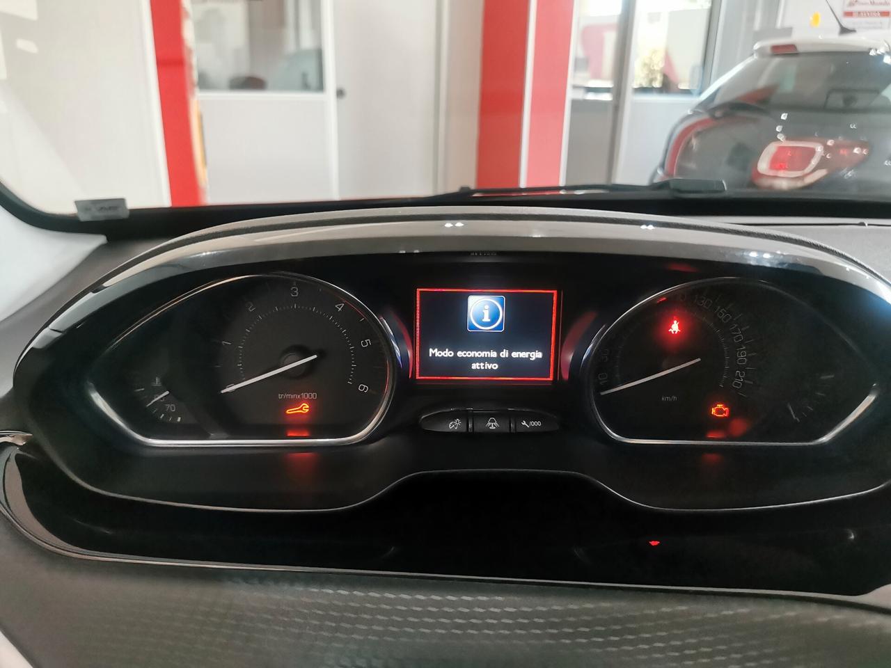 Peugeot 2008 BlueHDi 100 S&S Allure
