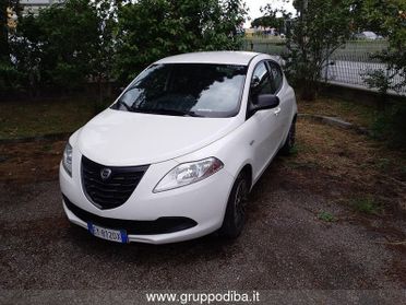 Lancia Ypsilon III 2011 Benzina 0.9 t.air S MomoDesign s&s 85cv dfn E6
