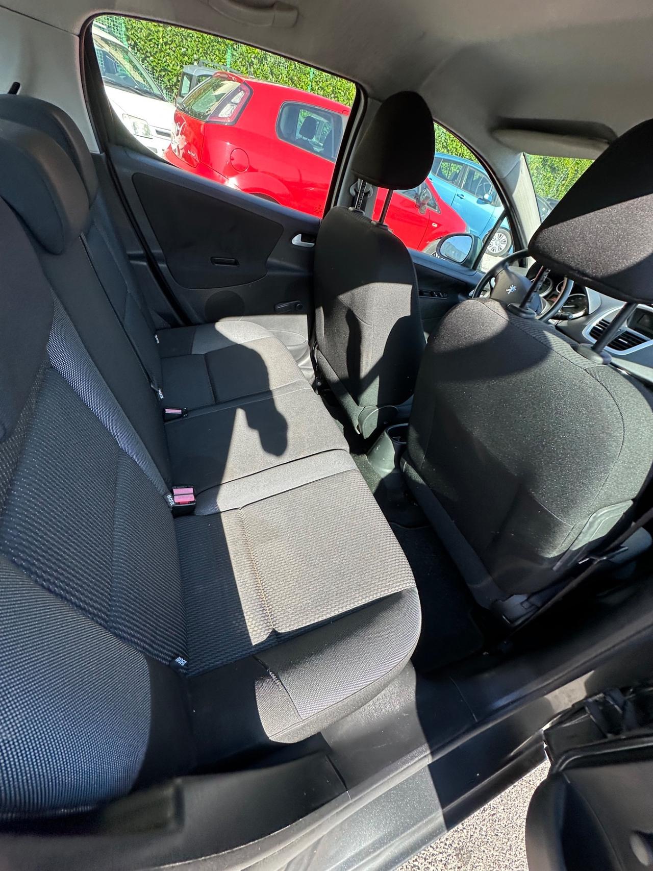Peugeot 207 Plus 1.4 8V 75CV 5p. ECO GPL