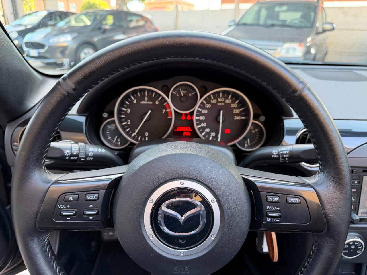 Mazda MX-5 Roadster Coupe 1.8 CABRIO Cult LIMITED SENDO!!! PELLE+LED+NAVI