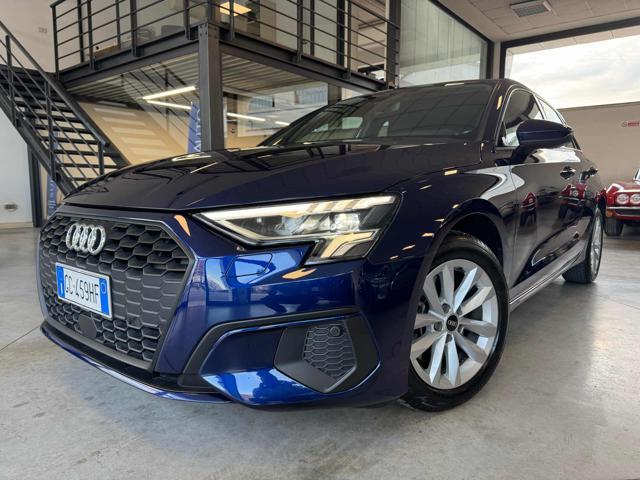 AUDI A3 SPB 30 g-tron S tronic Business Full LED