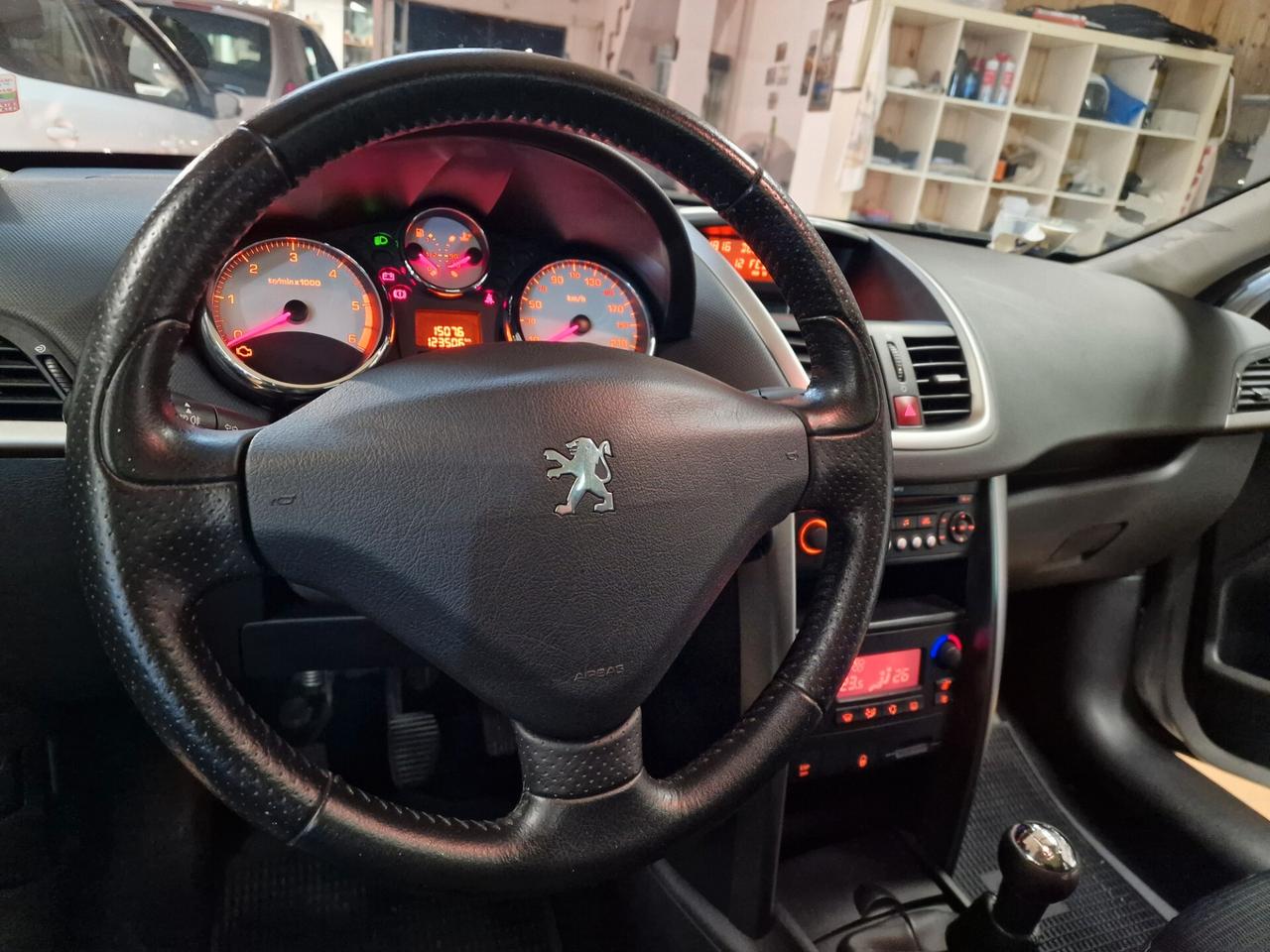 Peugeot 207 1.6 HDi 90CV SW Outdoor, 123 mila chilometri