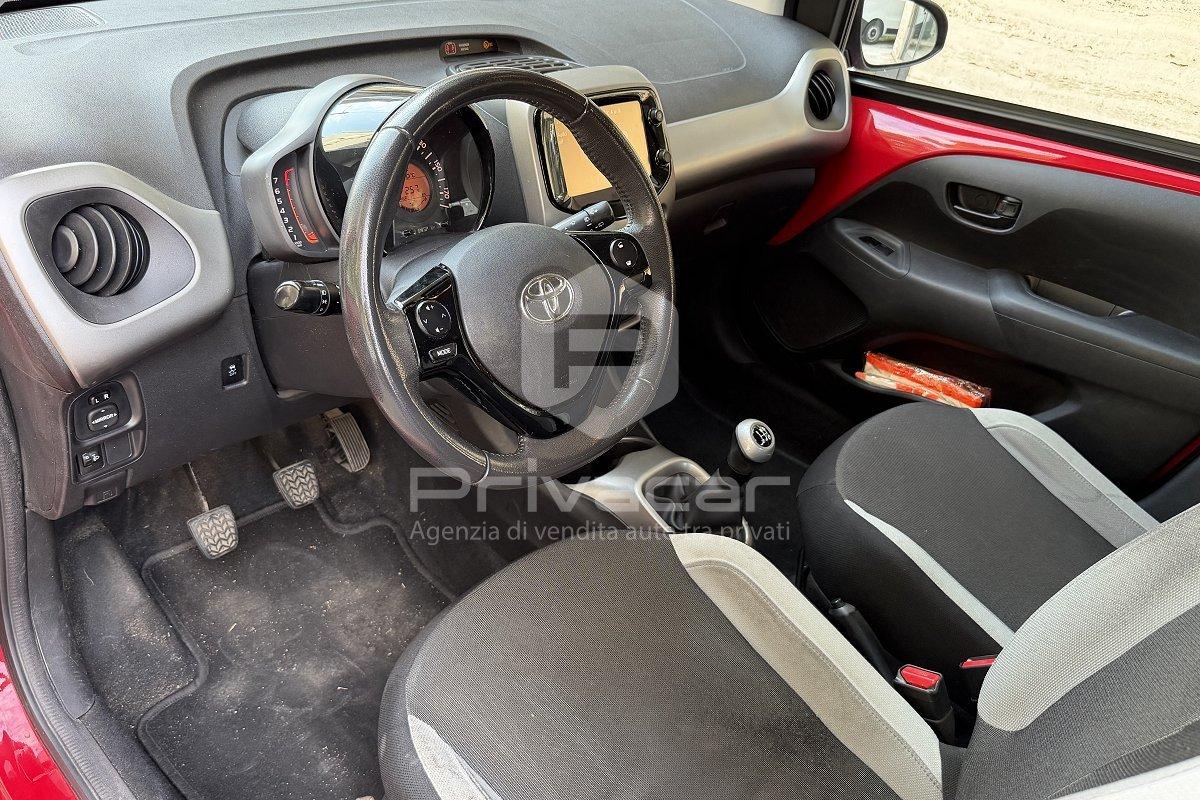 TOYOTA Aygo 1.0 VVT-i 69 CV 5 porte x-wave