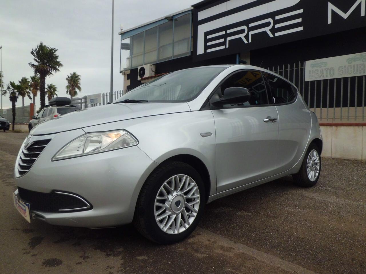 Lancia Ypsilon 1.2 69 CV 5 porte GPL Ecochic Elle