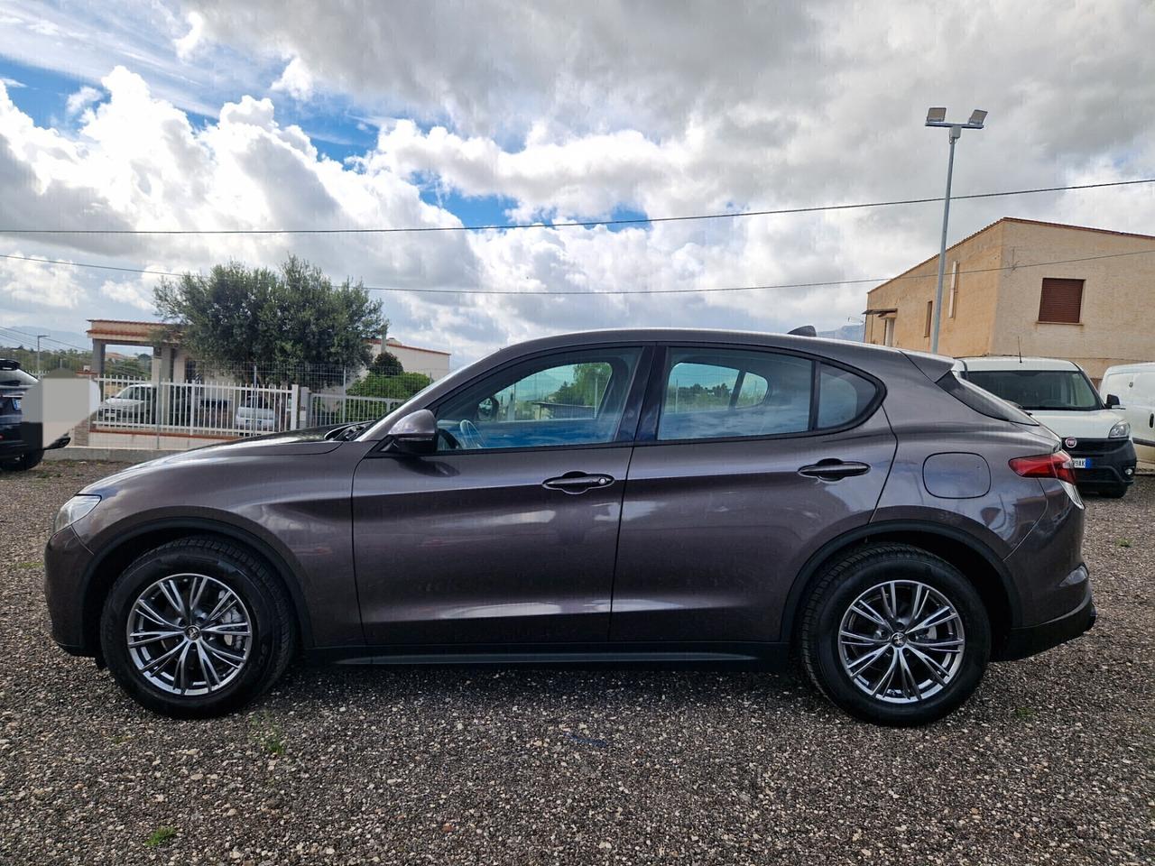 Alfa Romeo Stelvio 2.2 Turbodiesel 190 CV AT8 Q4 Super Business
