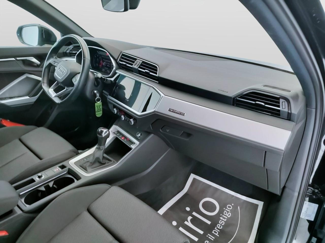 AUDI Q3 I 2019 Sportback - Q3 Sportback 35 2.0 tdi S line edition quattro s-tronic