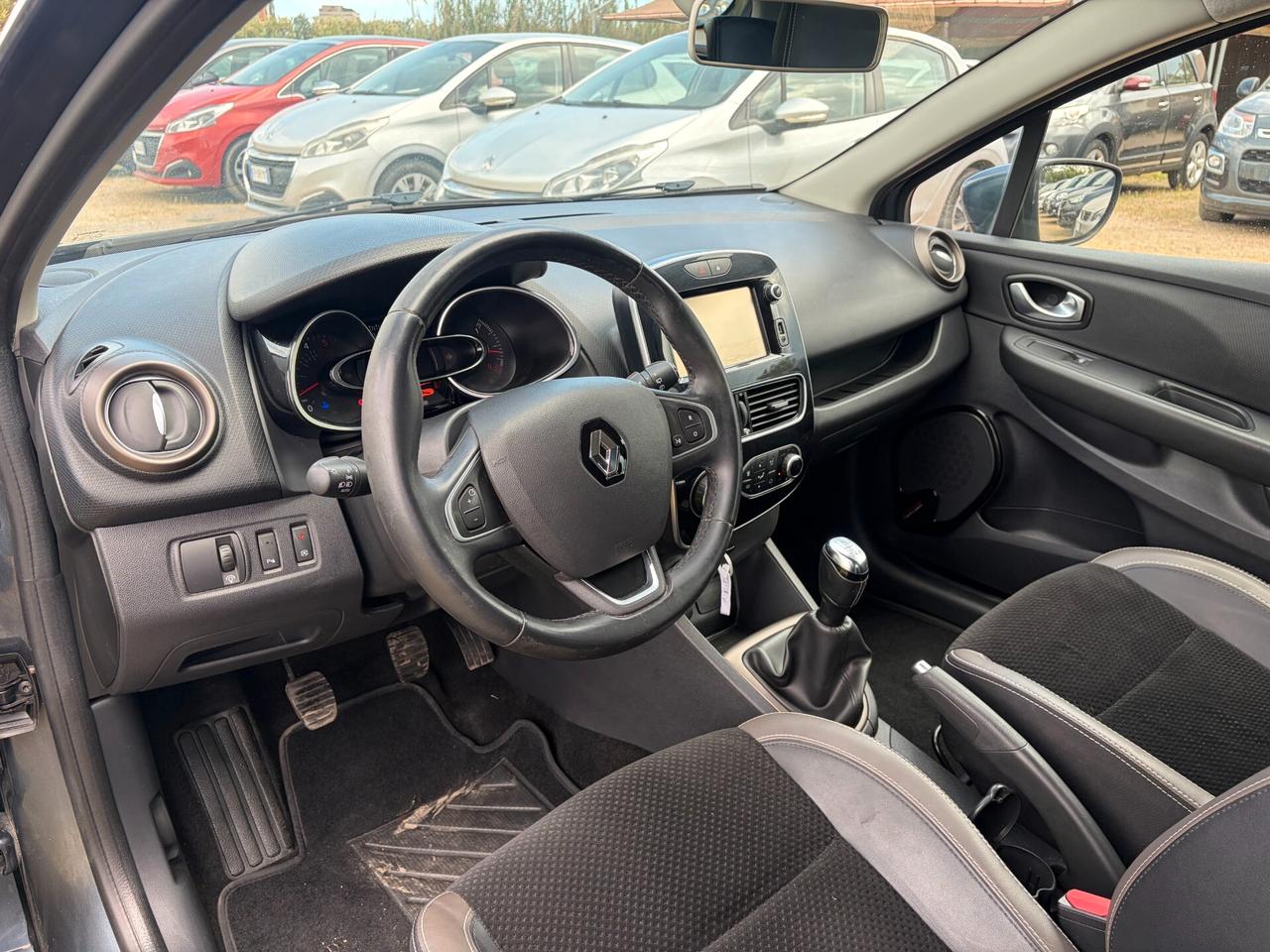 RENAULT CLIO 1.5 DCI 90CV ANNO 2017 GARANTITA