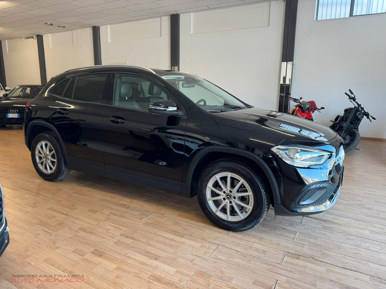 Mercedes-benz GLA 180d 116cv Executive 2021