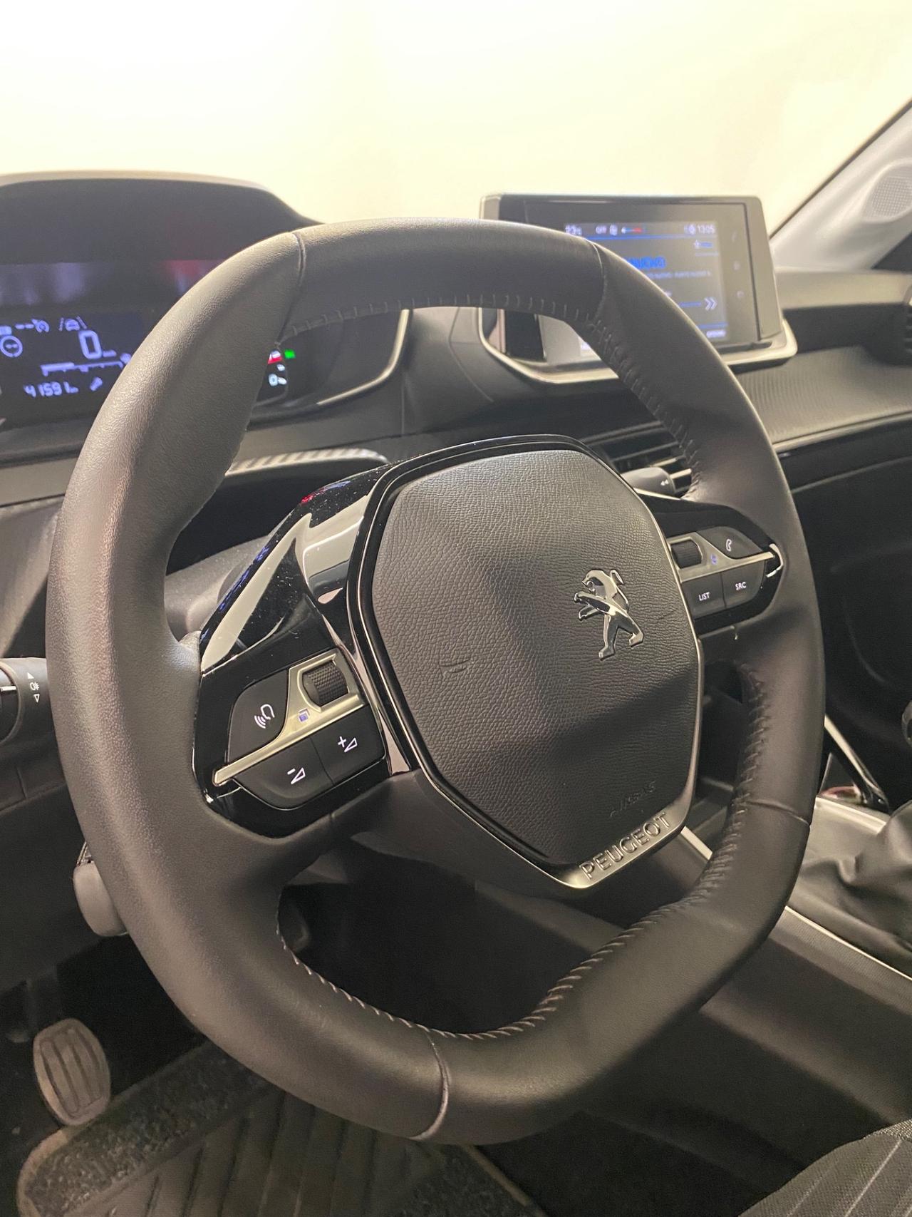 Peugeot 208 Active BlueHDI 100S/S