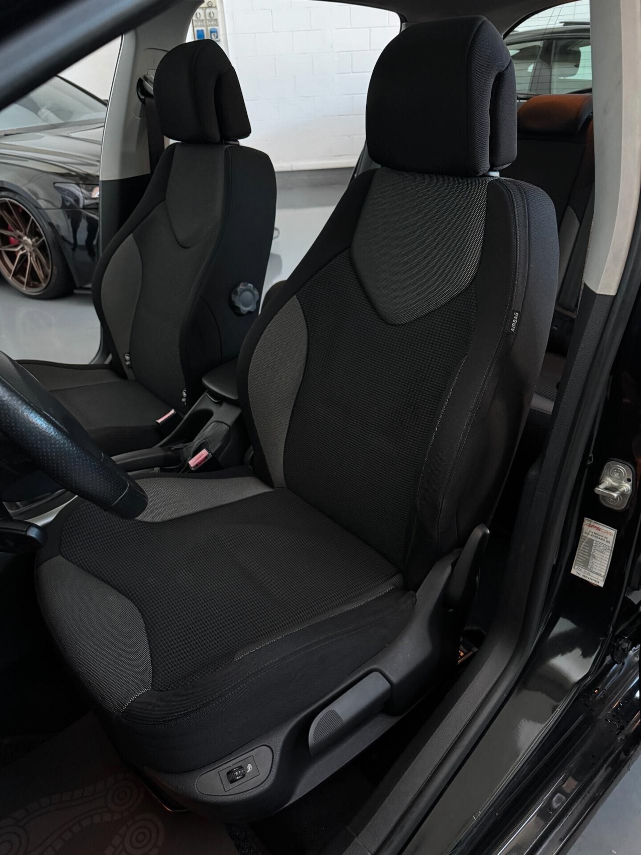 Peugeot 308 GT 1.6 THP 175CV Turbo TettoPanoramico Lane Assist