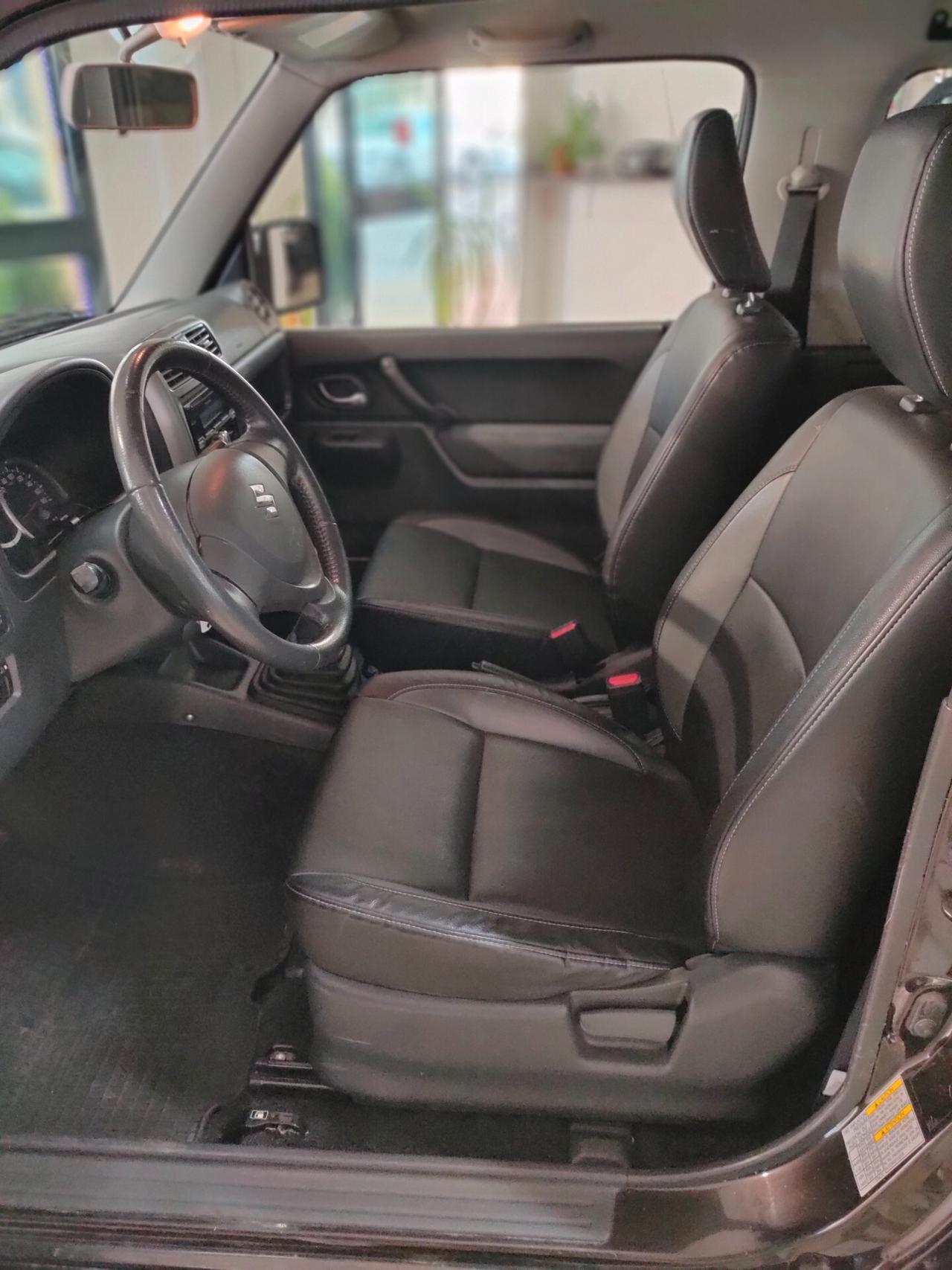 Suzuki Jimny 1.3 Benz .4WD