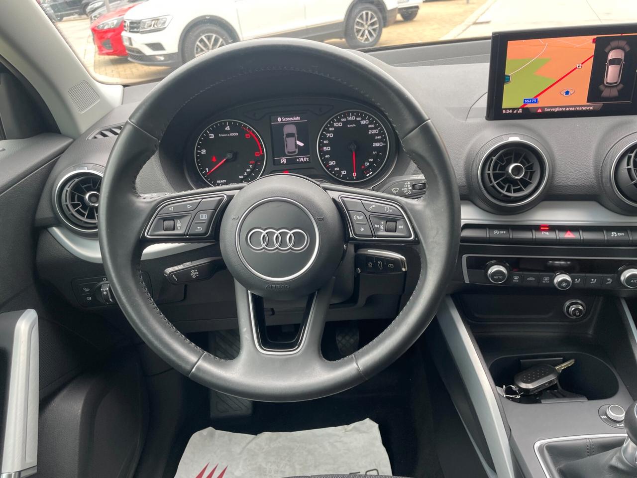 Audi Q2 30 TDI Business