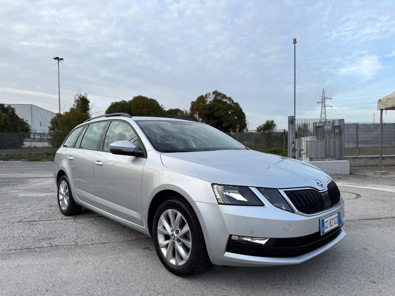 SKODA OCTAVIA 1.5 DSG Style G-Tec Metano - Navi