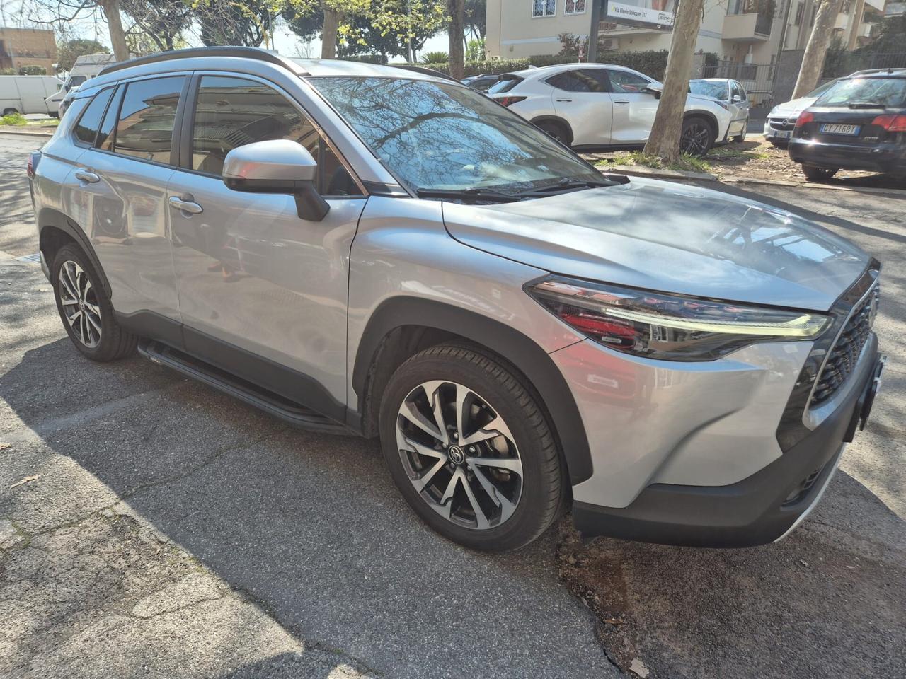 Toyota Corolla Cross 2.0 Hybrid 197 CV E-CVT Lounge