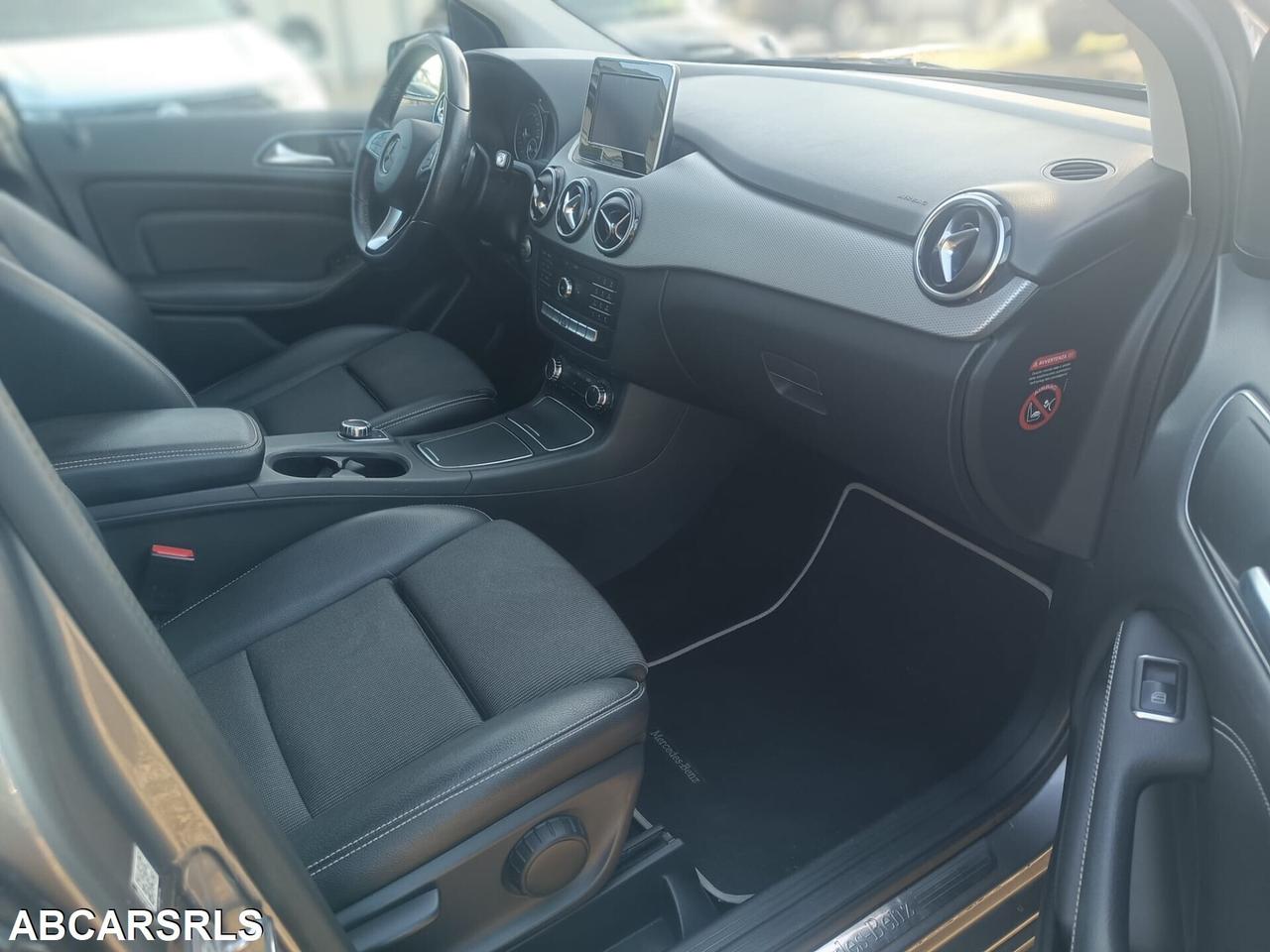 MERCEDES - Classe B - B 180 d Automatic - FINANZIA