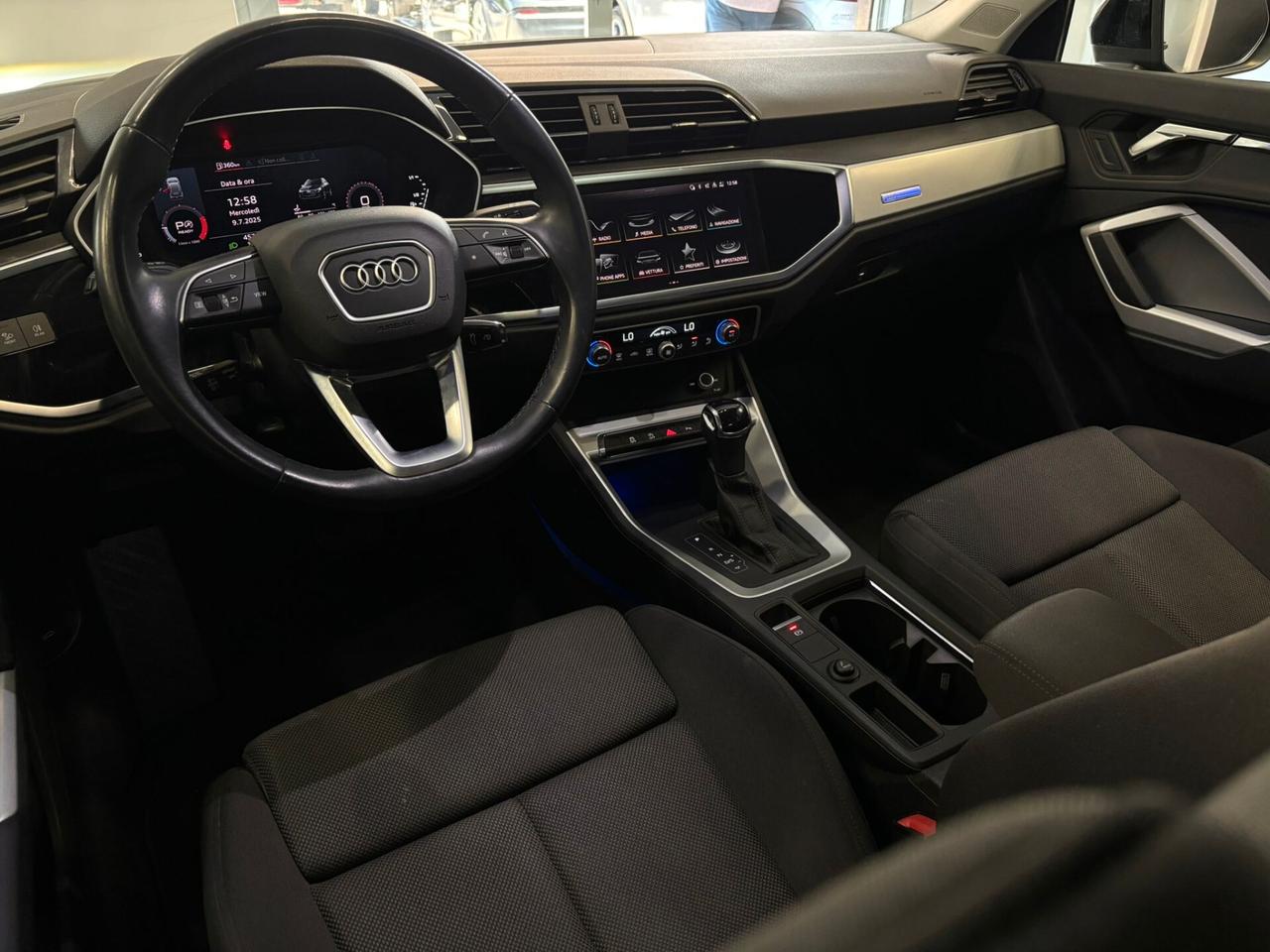 Audi Q3 35 TDI S tronic Business 2.0 150CV