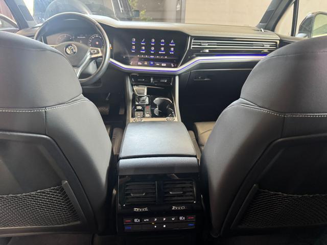 VOLKSWAGEN Touareg 3.0 V6 TDI 286 CV SCR Advanced