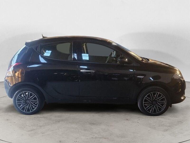 Lancia Ypsilon III 2021 1.0 firefly hybrid Gold s&s 70cv 5p.ti