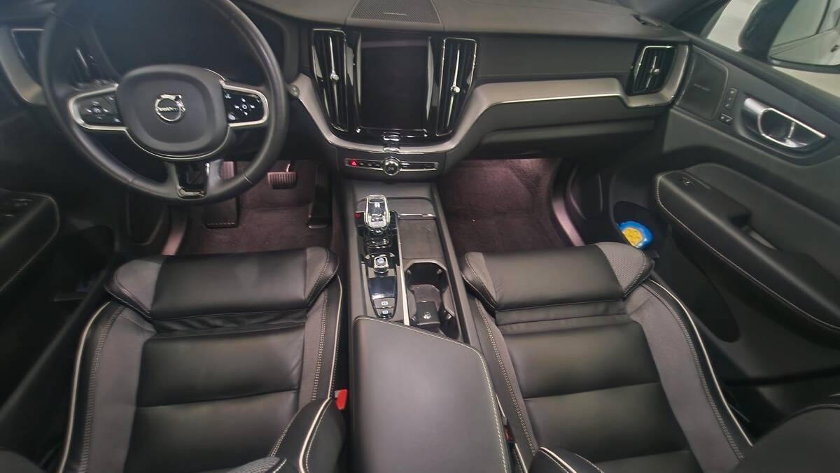 Volvo XC60 2.0 t6 phev Ultra Black Edition awd auto