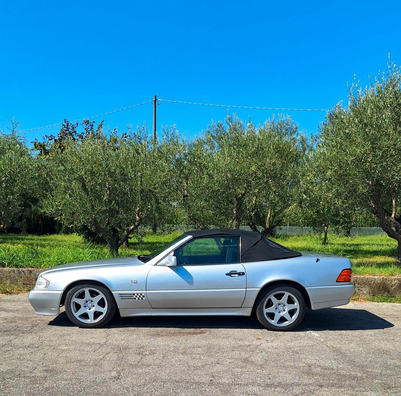 Mercedes-benz SL 320 (R129) Special MilleMiglia Edition 1 of 10