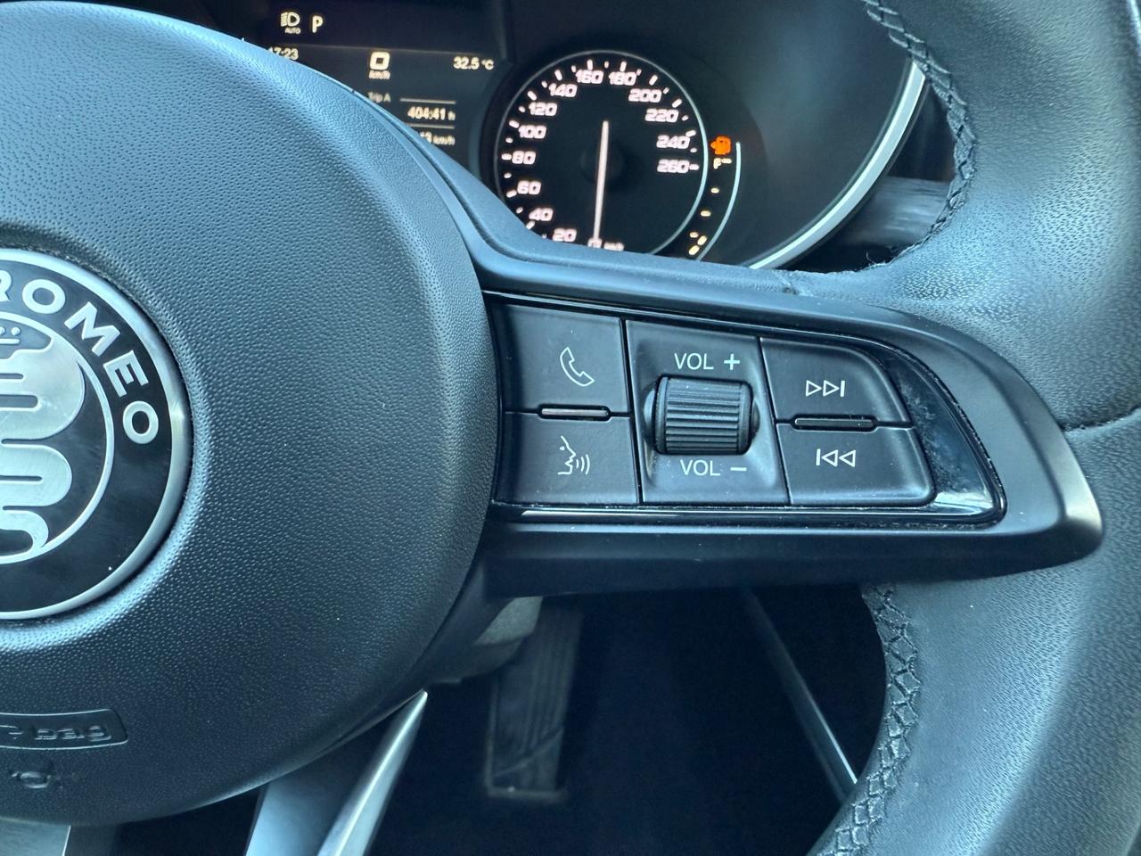 Alfa Romeo Stelvio 2.2 Turbodiesel 190 CV AT8 Q4 Business