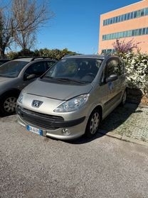Peugeot 1007 1.6 Trendy 2Tronic