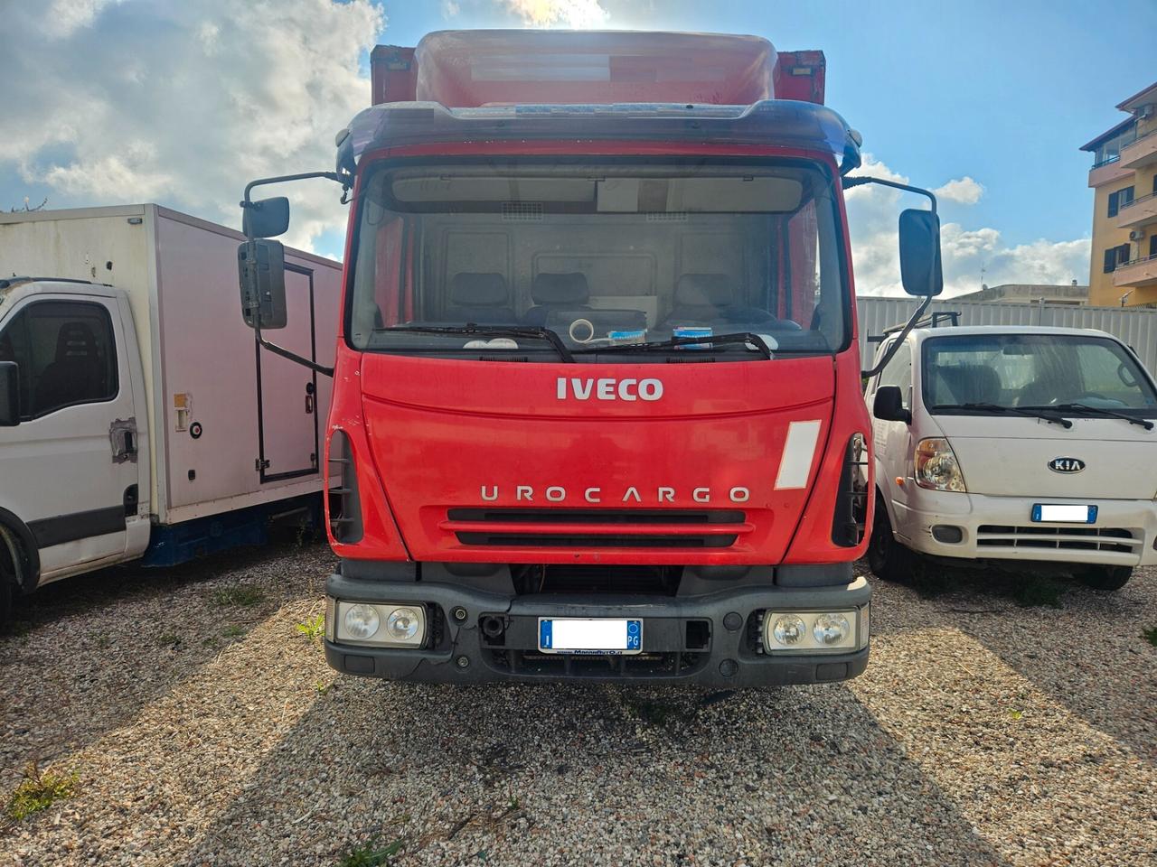 IVECO EUROCARGO 75E17 cassa e pedana