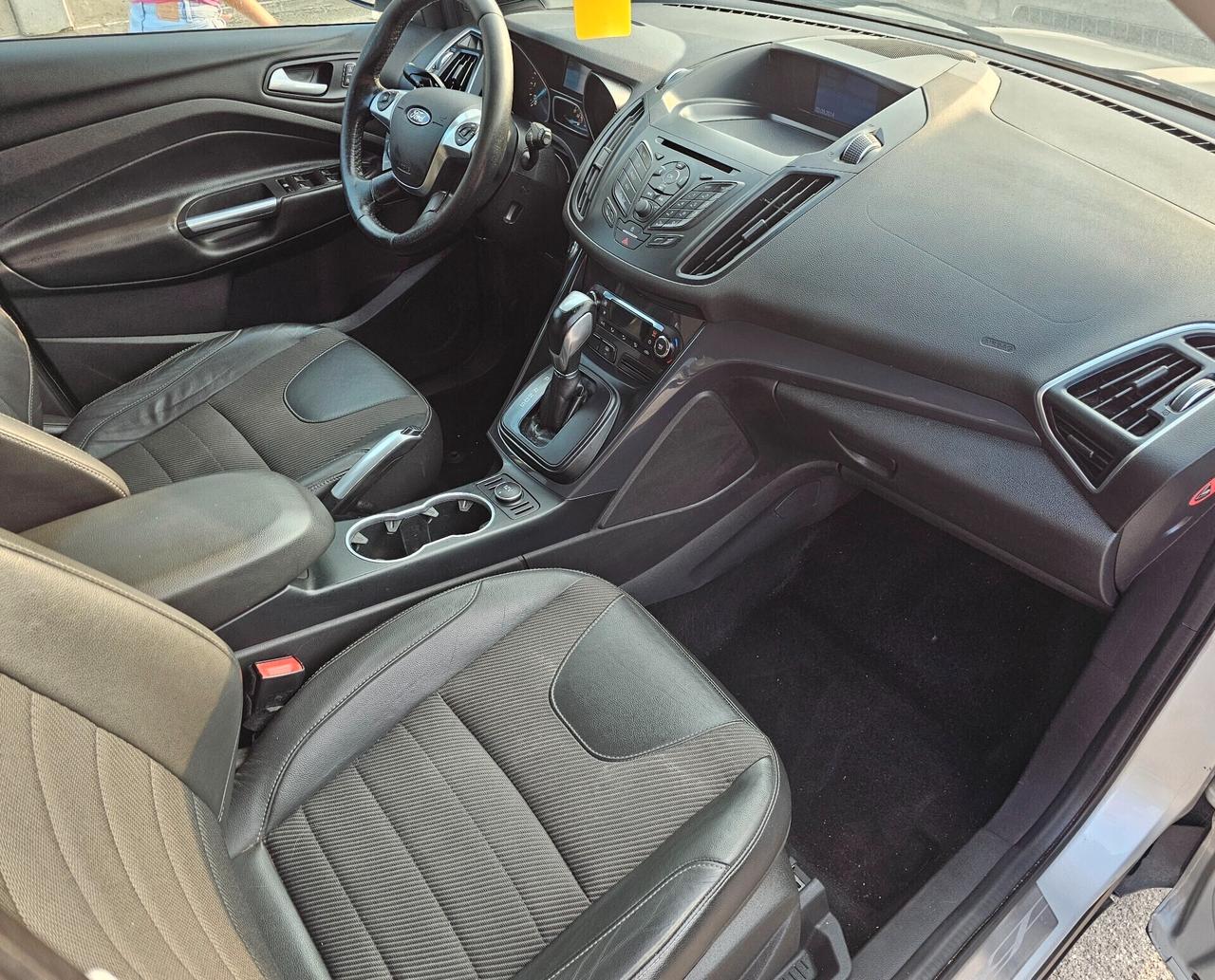 Ford Kuga 2.0 TDCI 163 CV 4WD GANCIO TRAINO