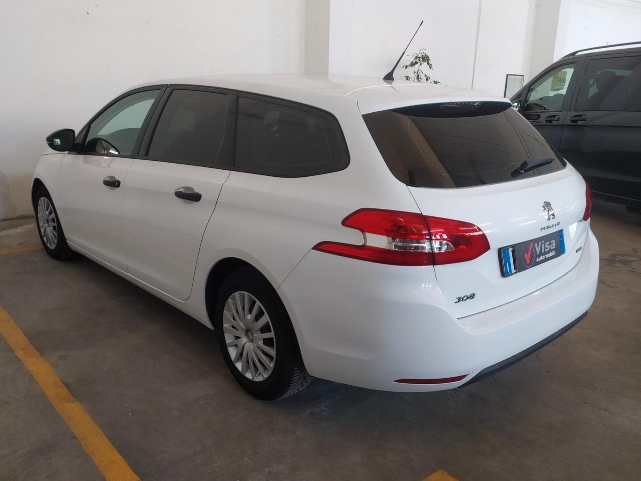 Peugeot 308 BlueHDi 100cv #GM