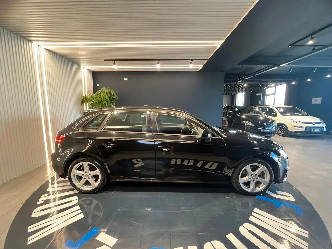 Audi A3 Sportback 30 1.6 tdi Sport 116cv s-tronic
