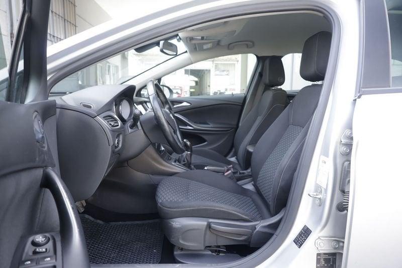 Opel Astra Opel Astra 1.6 CDTi 136CV Start&Stop Sports Tourer Innovation GANCIO TRAINO