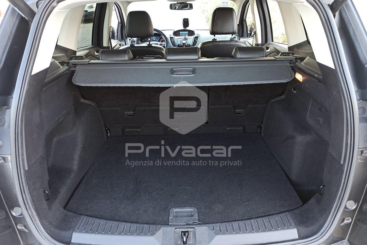 FORD Kuga 2.0 TDCI 150 CV S&S 4WD Powershift Titanium