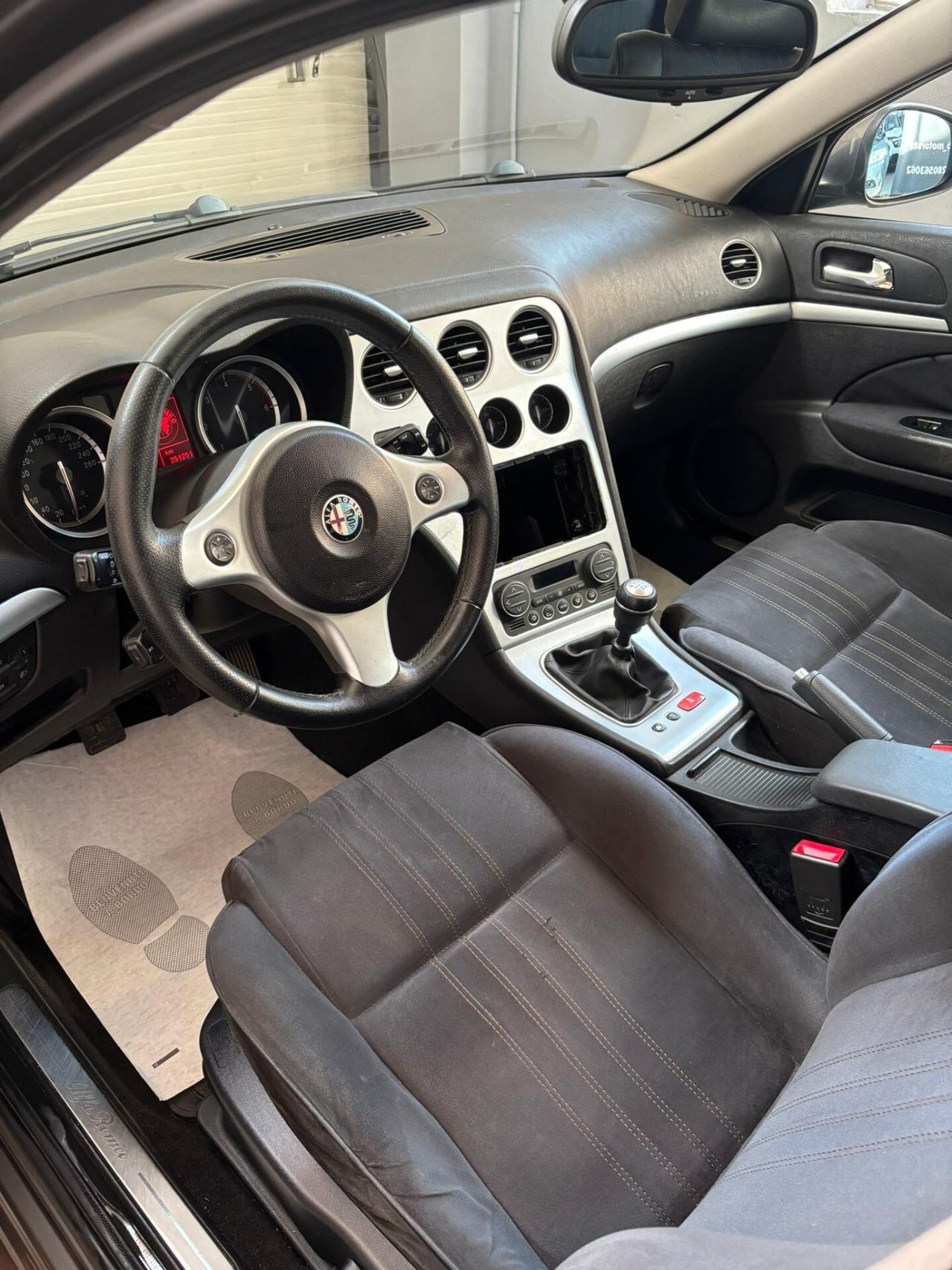 Alfa Romeo 159 1.9 JTDm Distinctive