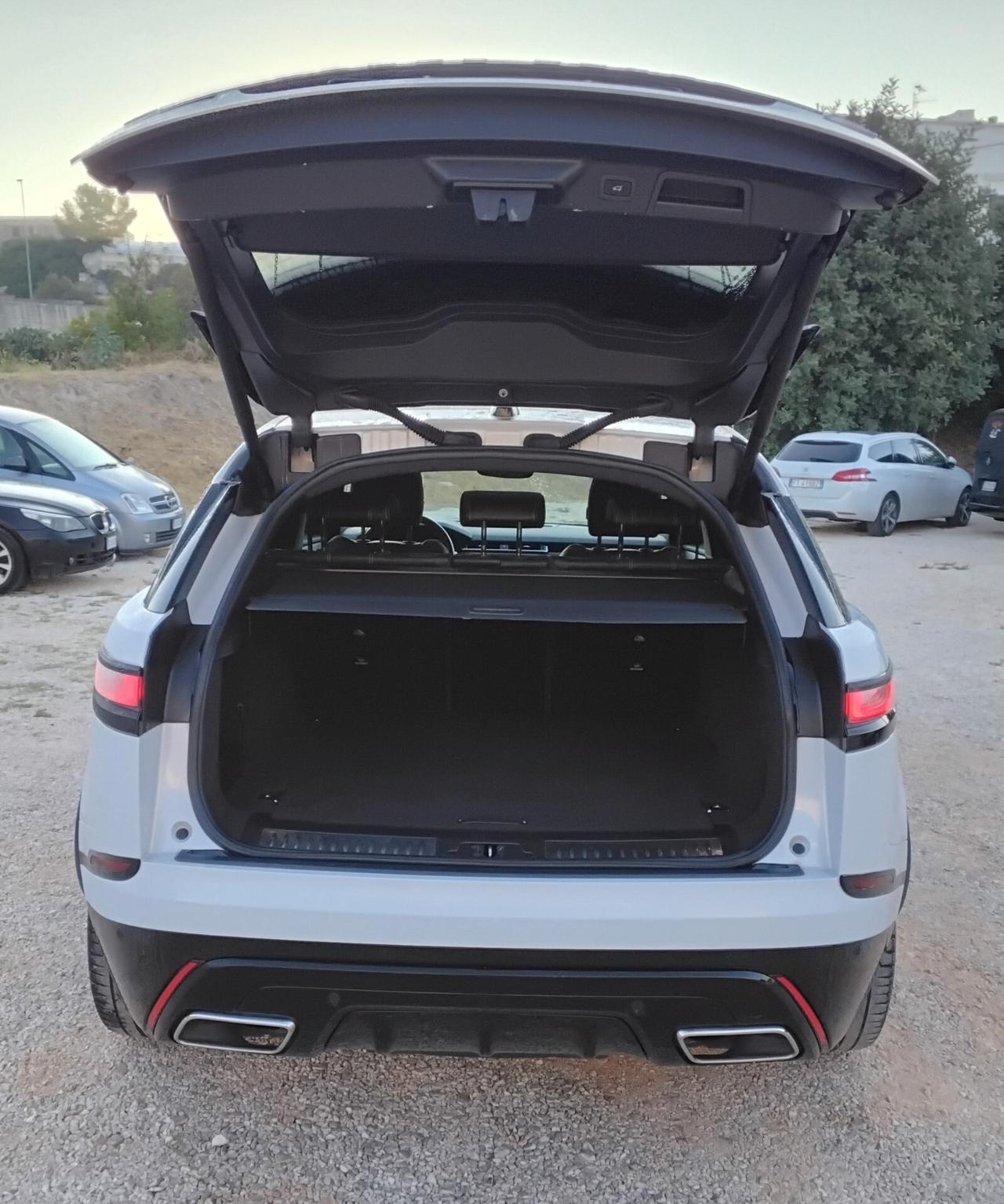 Land Rover Range Velar 3.0D l6 300 CV R-Dynamic