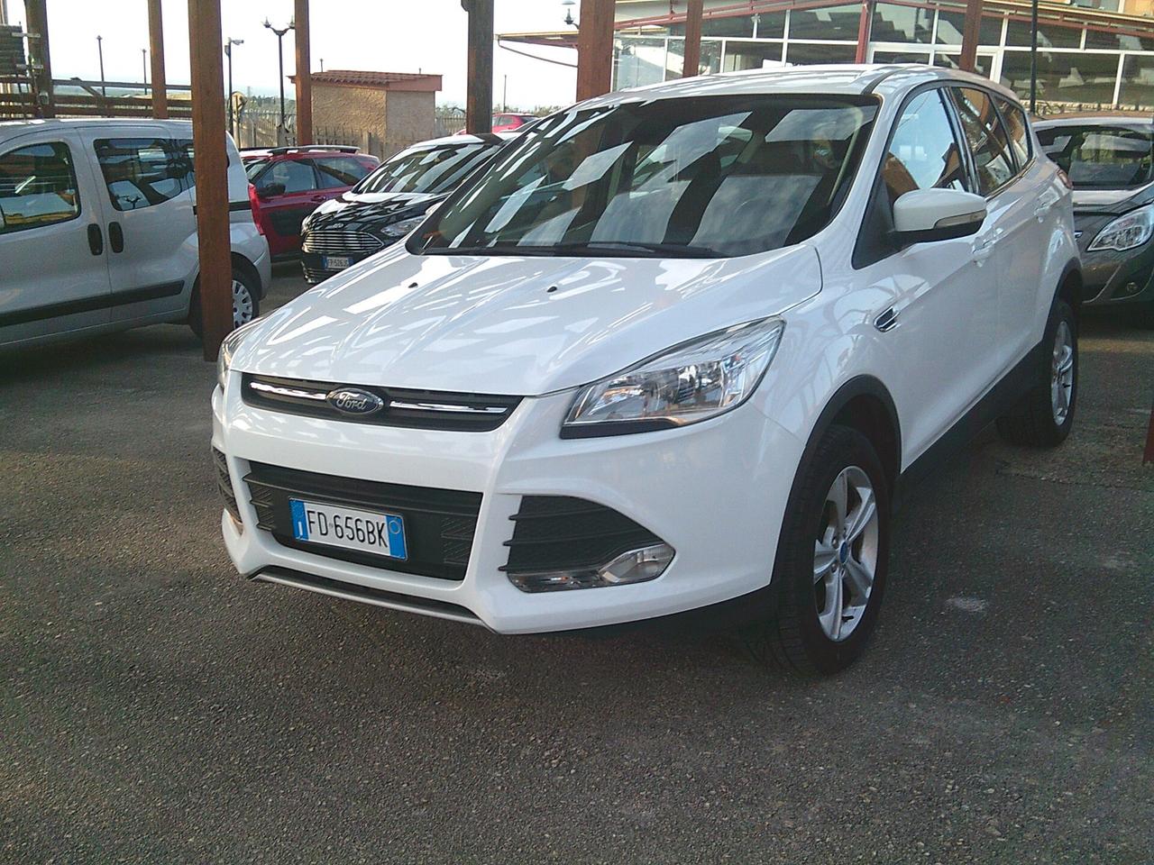 Ford Kuga 2.0 TDCI 150 CV S&S 4WD Powershift Titanium