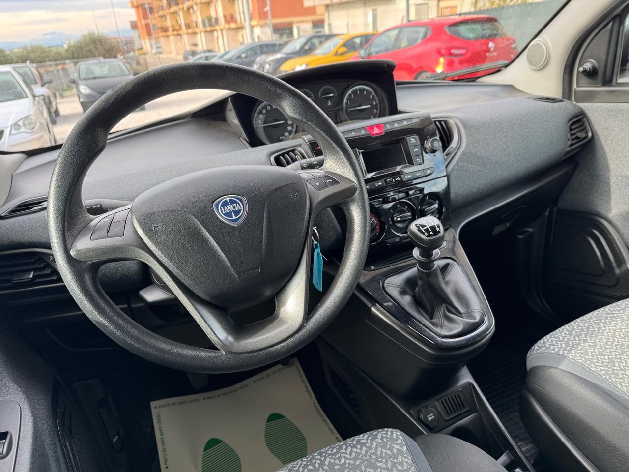 Lancia Ypsilon 1.2 69 CV 5 porte GPL Ecochic Elefantino Blu