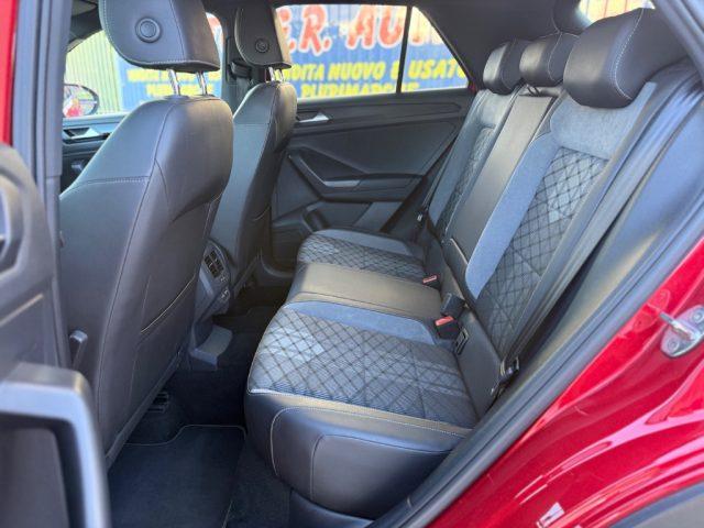 VOLKSWAGEN T-Roc DSG R-Line 2023 IVA esposta
