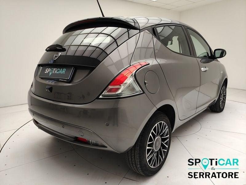 Lancia Ypsilon III 2021 1.0 firefly hybrid Gold Plus s&s 70cv 5p.ti