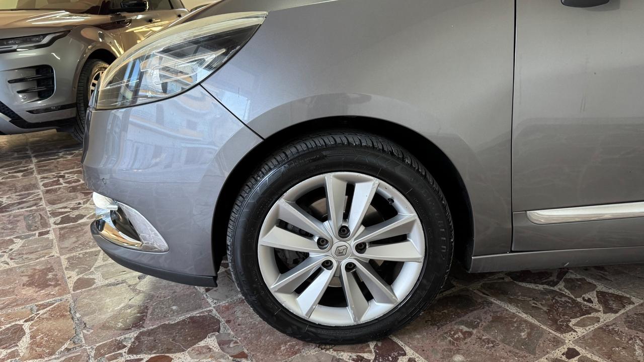 Renault Scenic XMod 1.5 dCi 110CV EDC Live