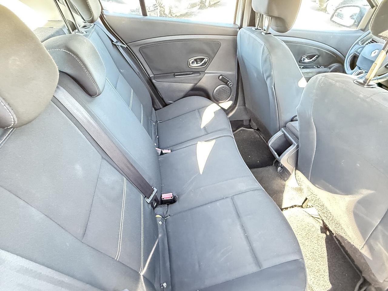 RENAULT MEGANE 1.5 DCI ADATTA NEOPATENTATI