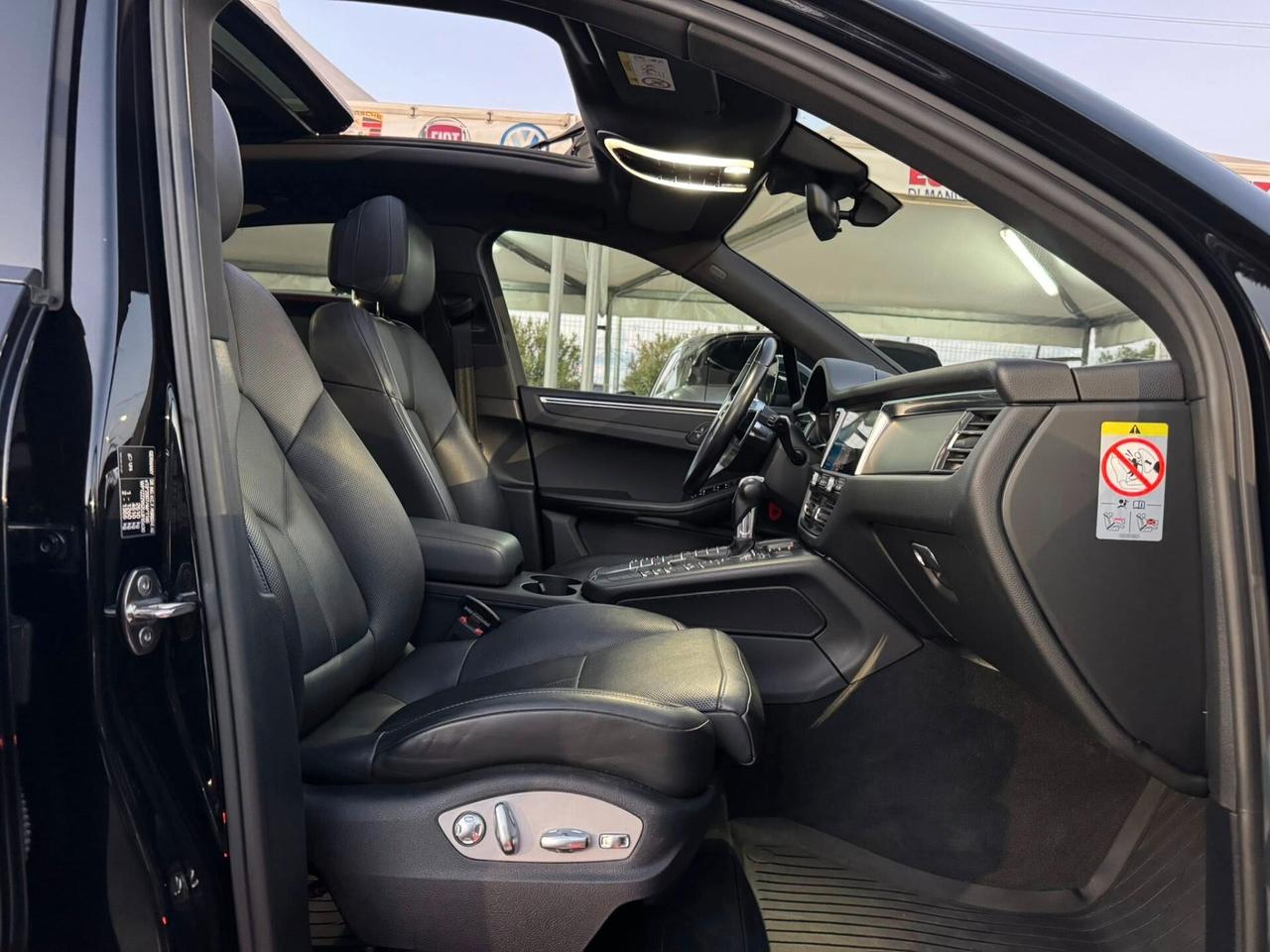 PORSCHE MACAN ( IVA ESPOSTA ) 60.000 KM