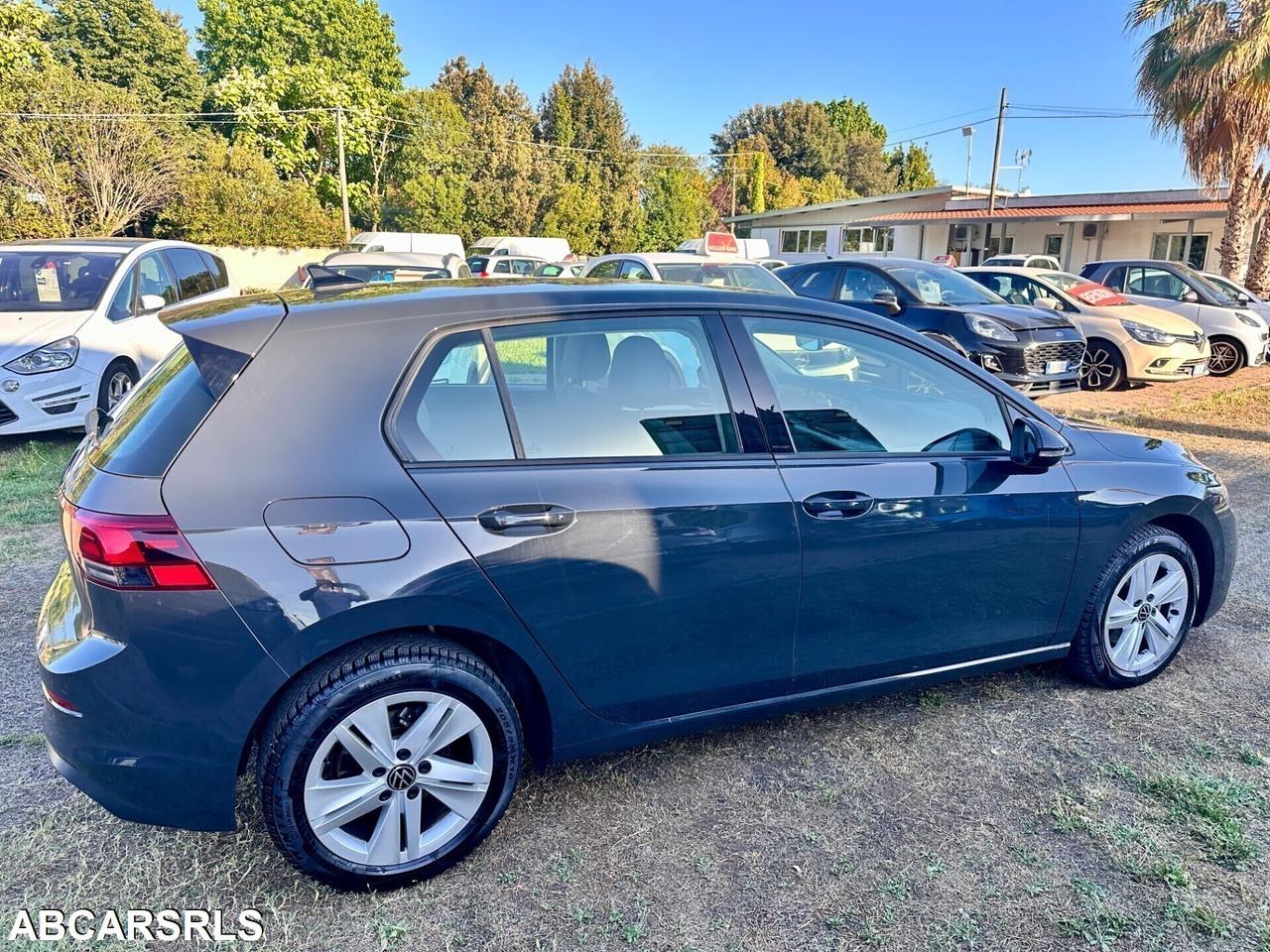 VOLKSWAGEN - Golf VIII - 2.0 TDI DSG Life 5p. - UN