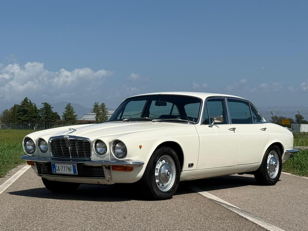 Jaguar XJ12 5.3 ASI iniection