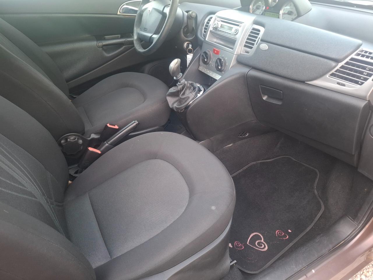 Lancia Ypsilon 1.2 69 CV Elle
