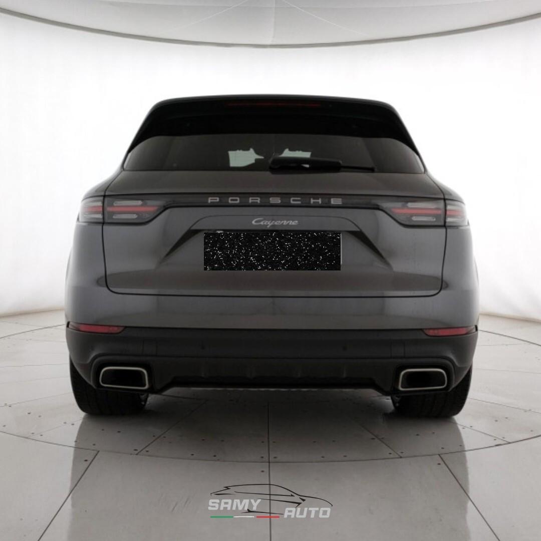 Porsche Cayenne 3.0 V6 tiptronic