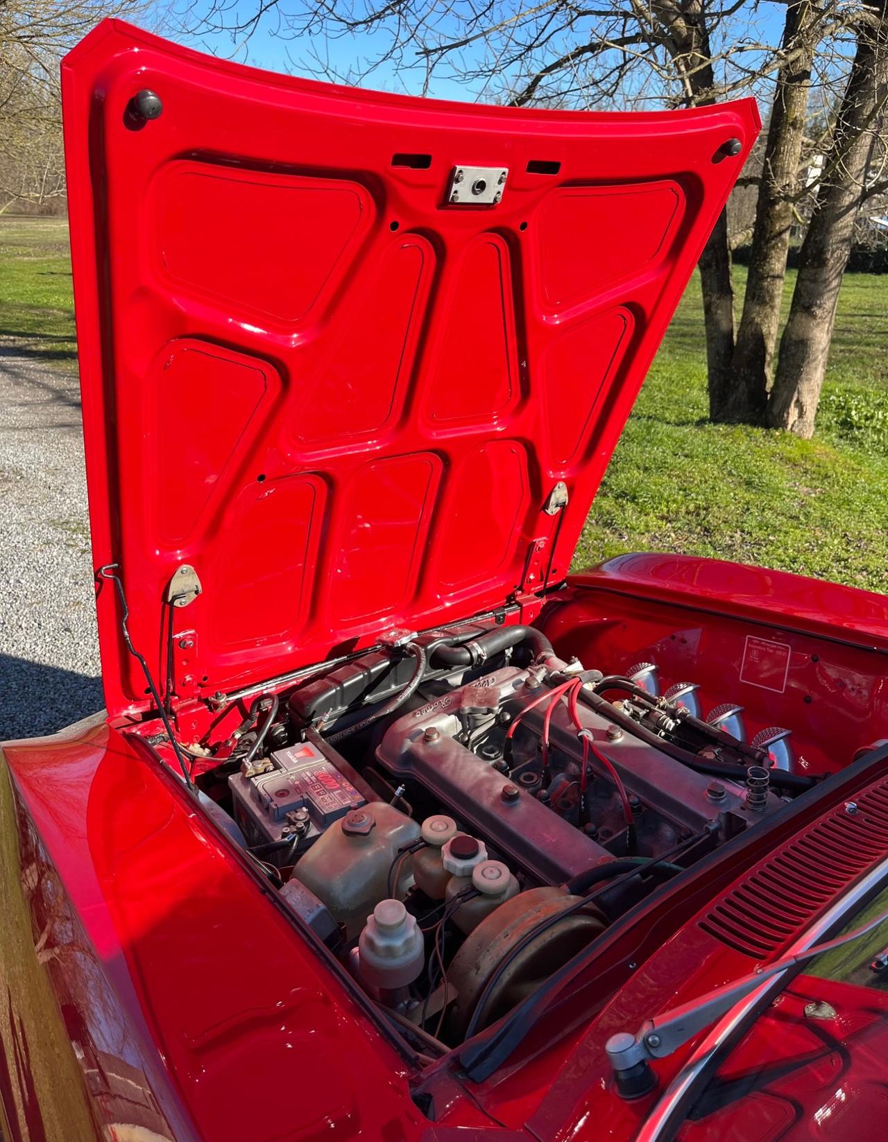 Alfa Romeo GT 2000 Veloce