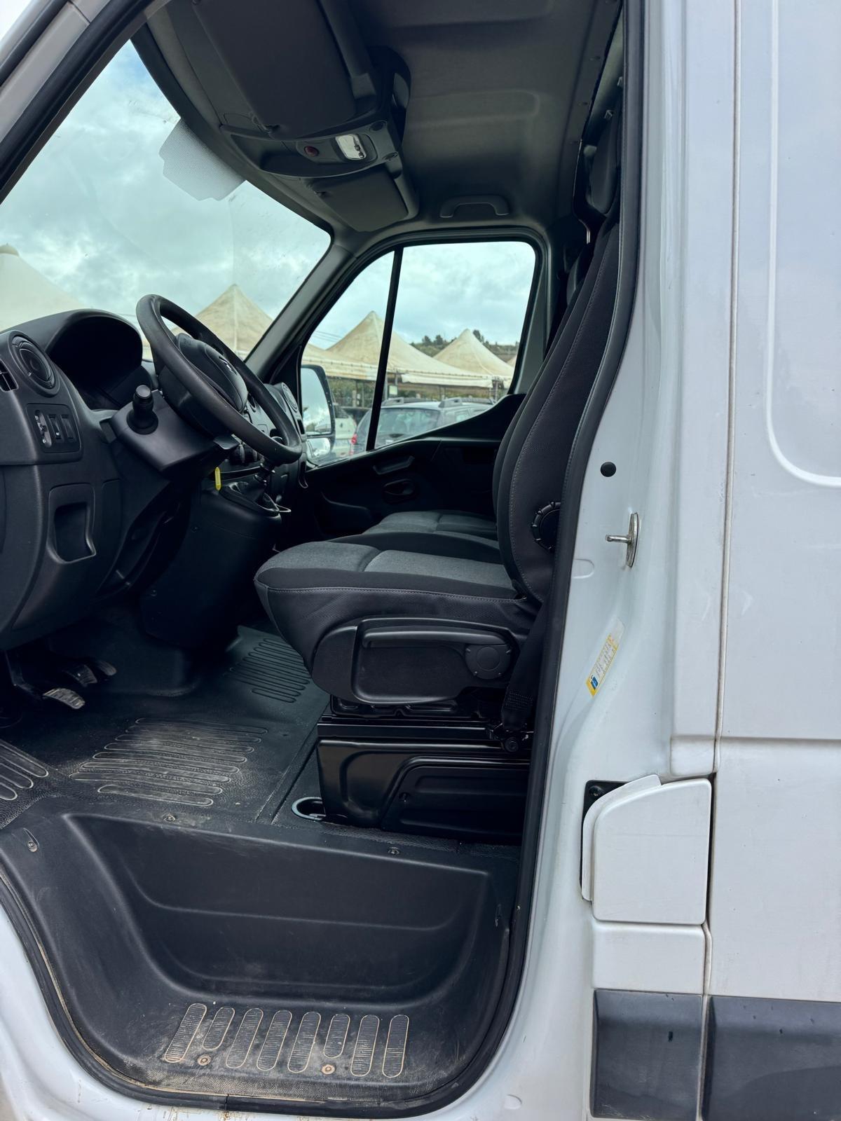 Renault Master 2.3 dci diesel 107kw 145cv furgone